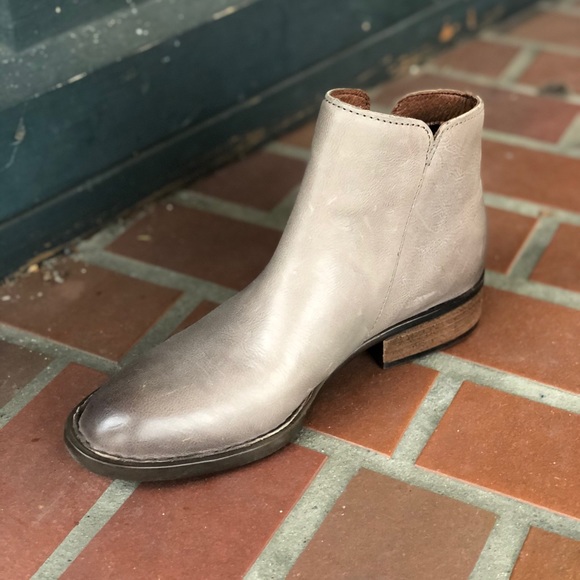 Born Olio Grey Leather Boot - Picture 2 of 2